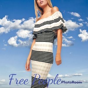 COPY - Free People Off Duty Knit Off Shoulder MIDI Dress in like new condition …